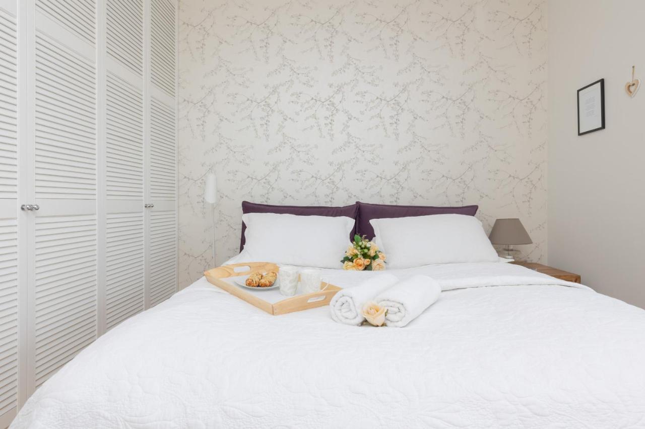 Quiet Apartment Park Edwarda Szymanskiego By Noclegi Renters وارسو المظهر الخارجي الصورة